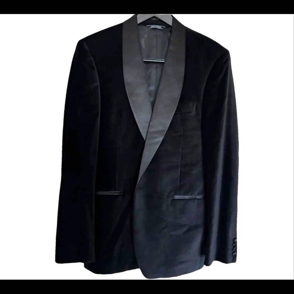 Saks Fifth Avenue Black Label Tuxedo Jacket with Satin Lapels